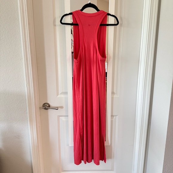 Lululemon Ease of  it all Midi Dress Size 4 Color Pink - Picture 4 of 4